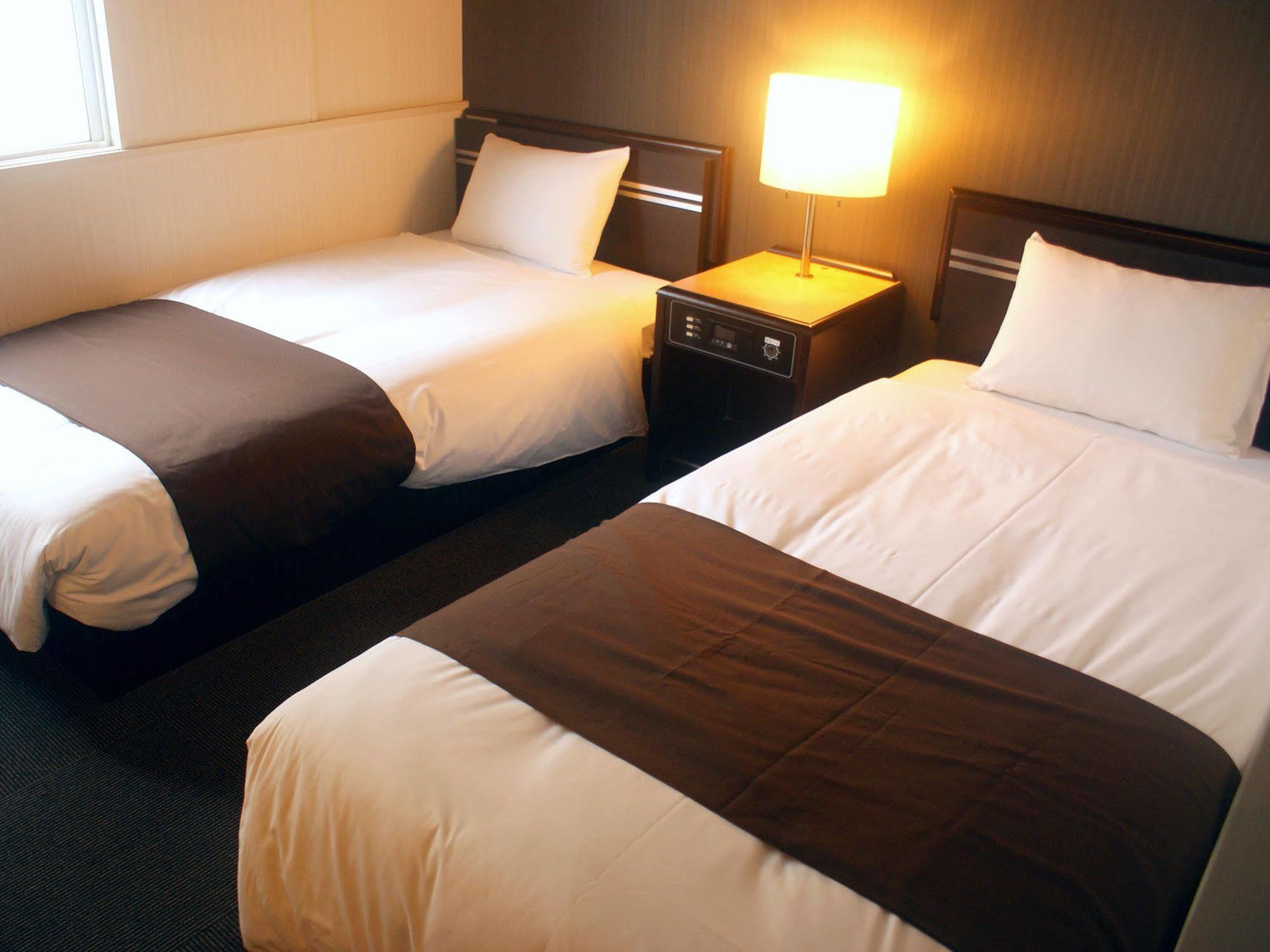 Hotel Livemax Budget Naha Luaran gambar